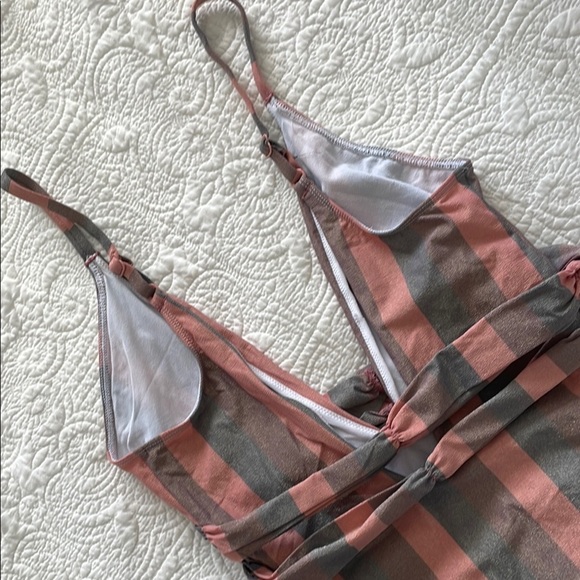 Urban Outfitters Cici Knotty one piece Swimsuit High Leg - Picture 7 of 10